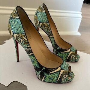 CHRISTIAN LOUBOUTIN Women BOUTIQUE INFERNO BNIB Size 37